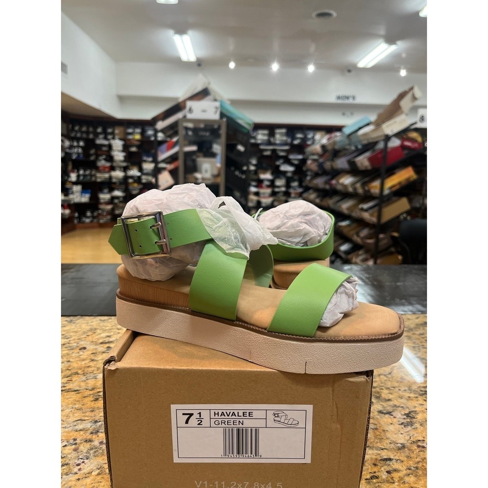 Journee Collection Havalee Womens Platform Sandal Green Strappy Buckle Size 7.5M